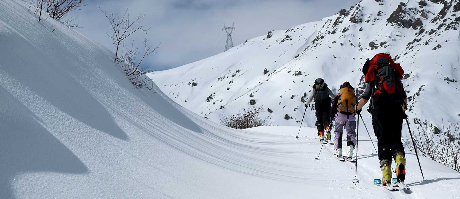 Катание на лыжах в Загросе