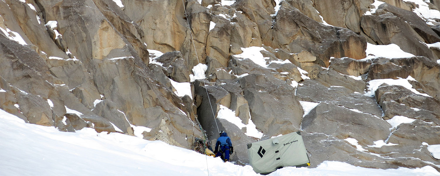 Alamkouh north wall climbing <