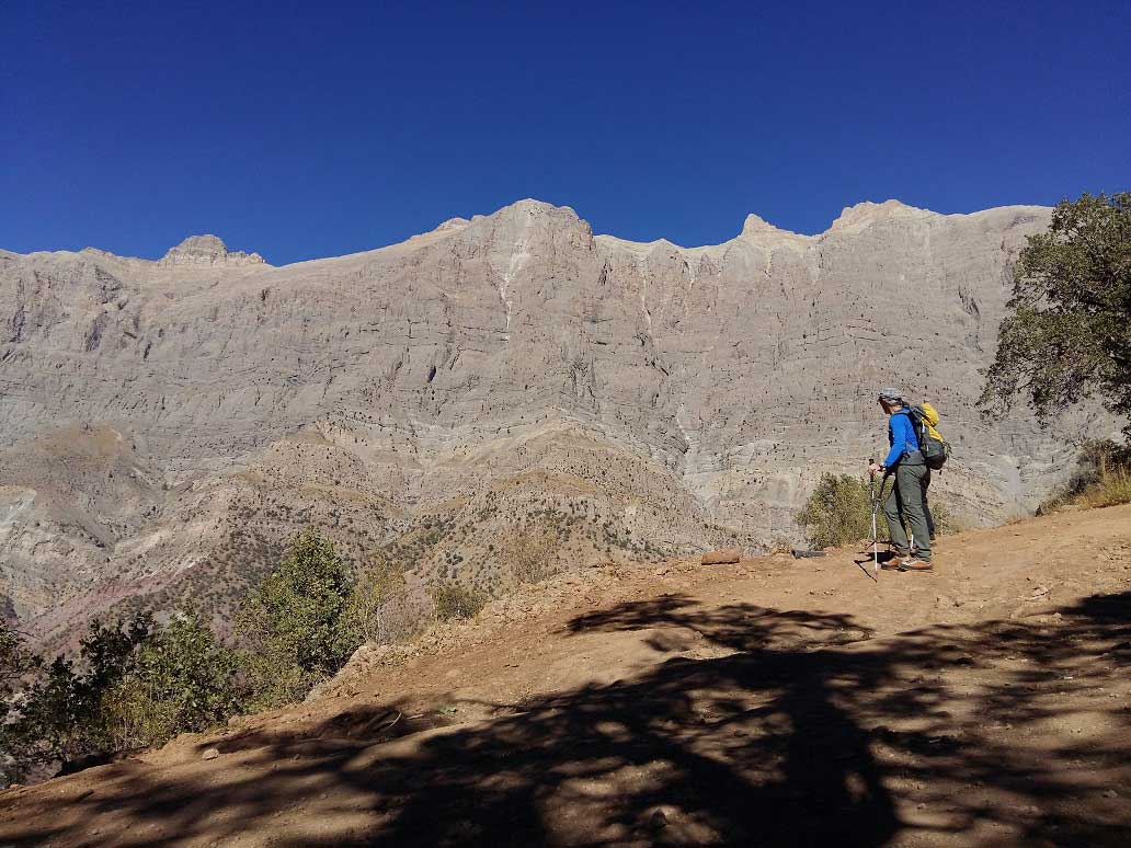 Hiking in Zagros – Dena 