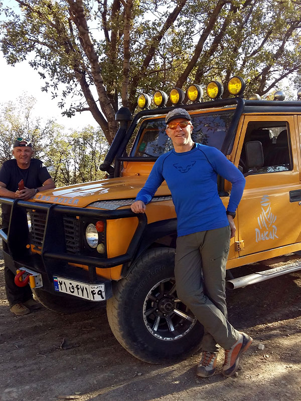 zagros-hiking.jpg