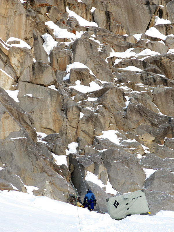 Alamkouh north wall climbing 