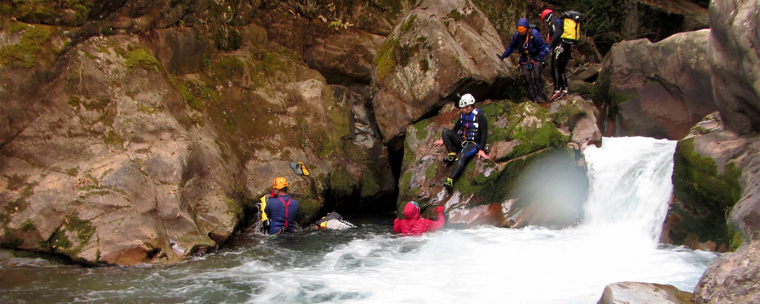 canyoning-Iran.jpg