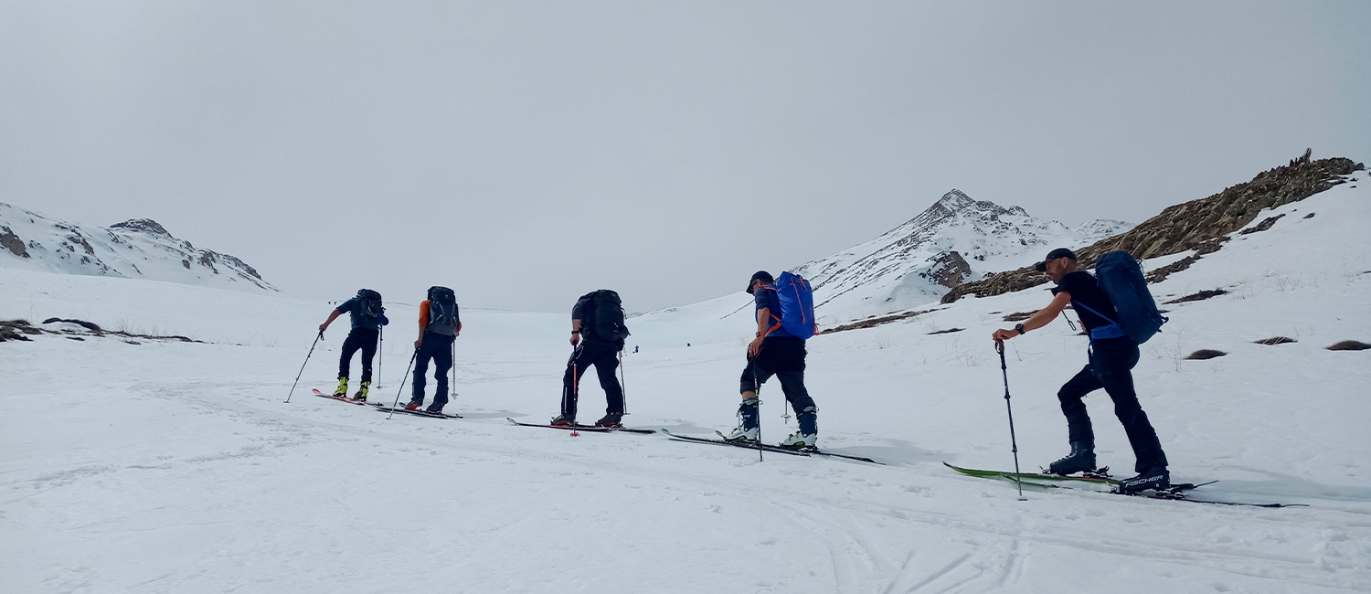 Ski Tour Ararat