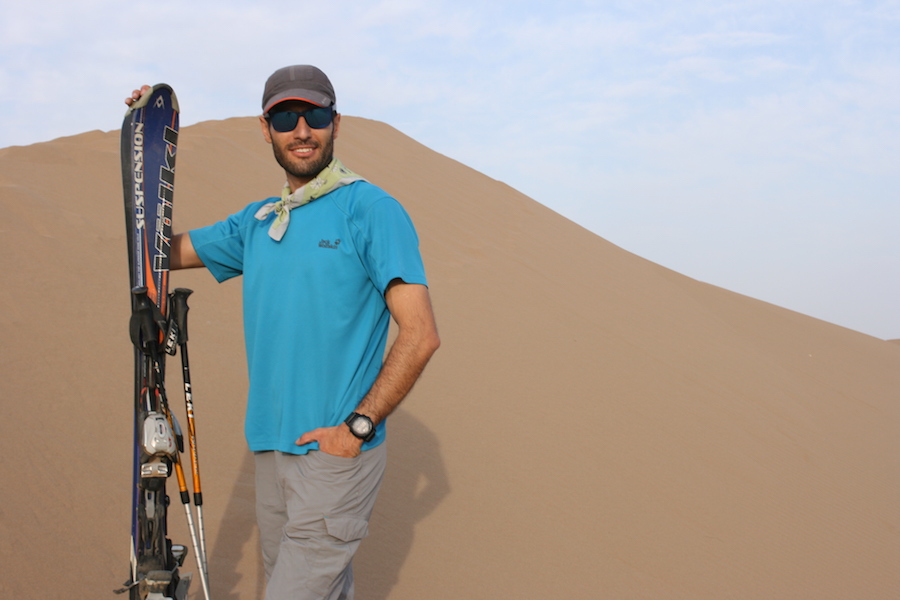 Ski touring in Zardkouh & Desert trekking 