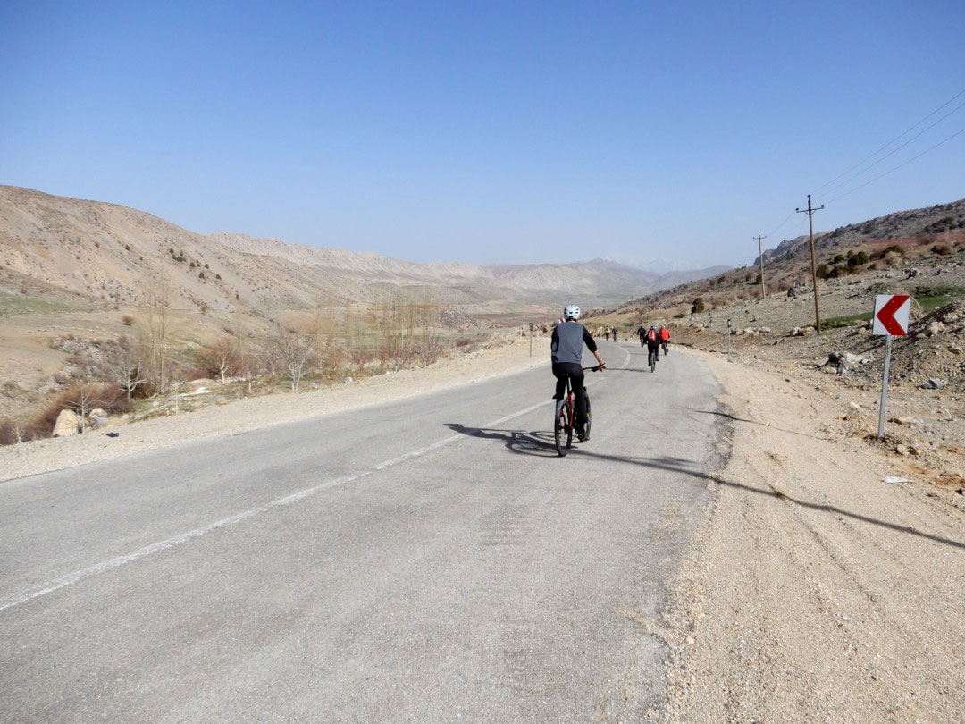 Cycling in Desert