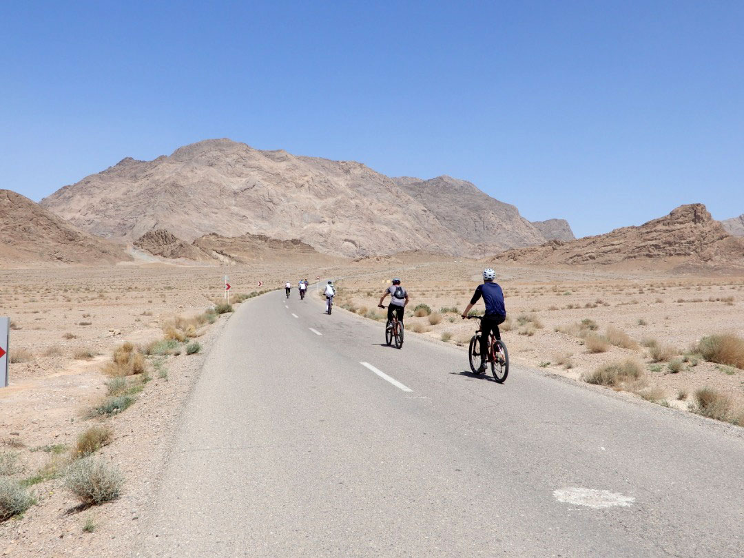 Cycling in Desert