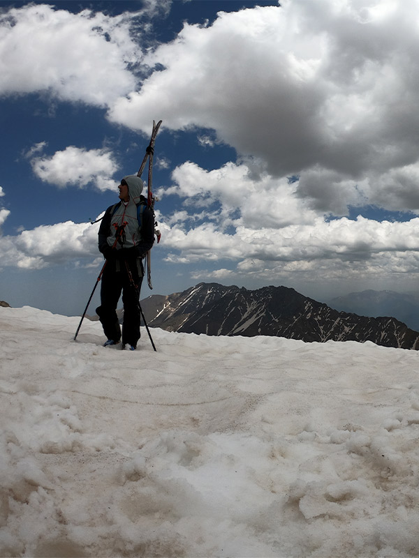 Ski touring Damavand